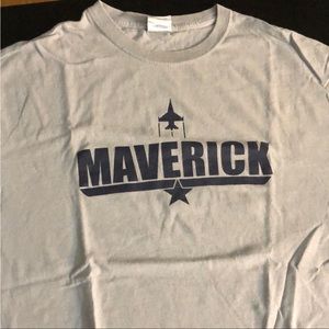 Top Gun Maverick Shirt size Large